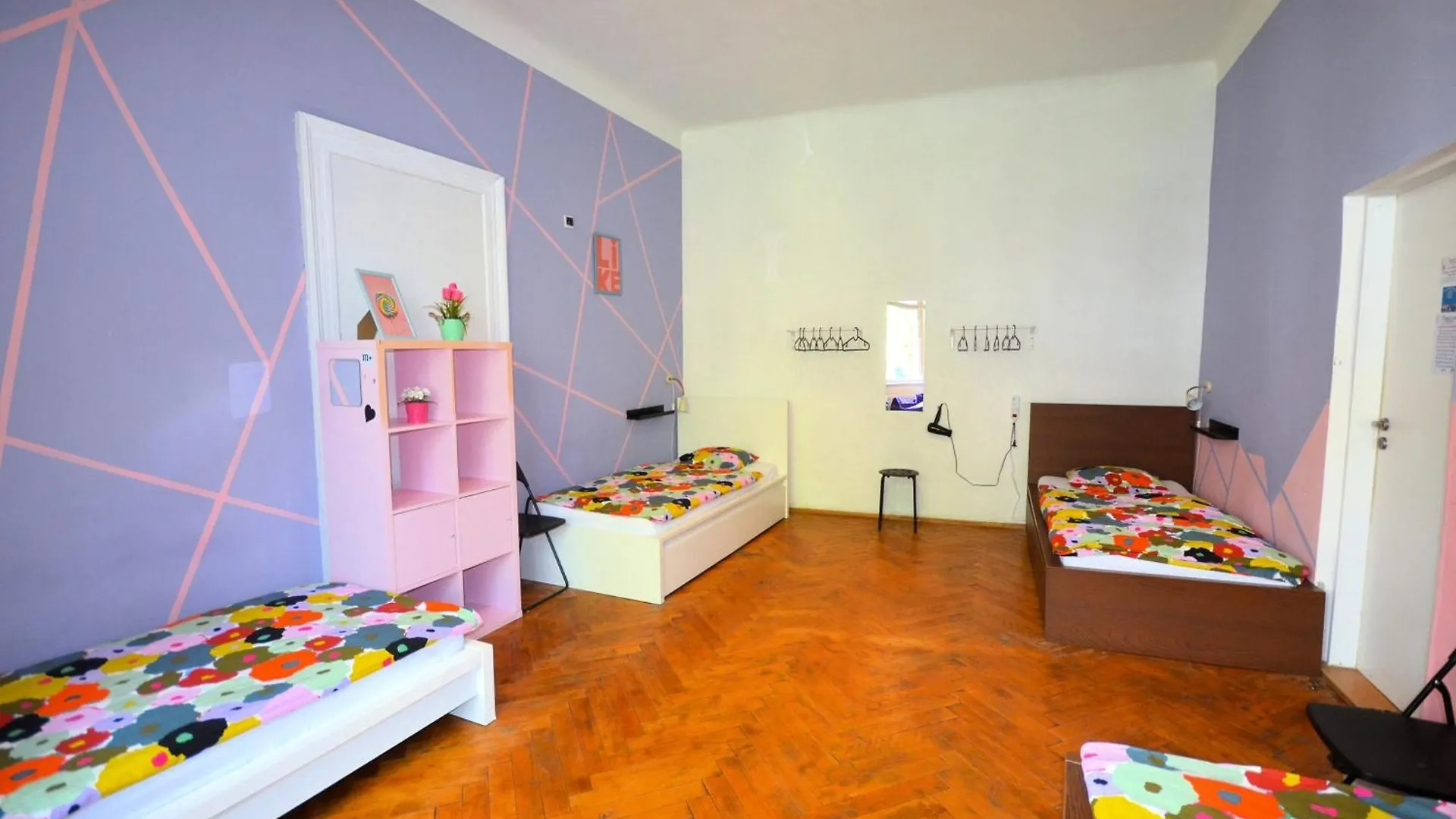 Ostello Travel&Joy Backpackers Praga 0*,  Repubblica Ceca