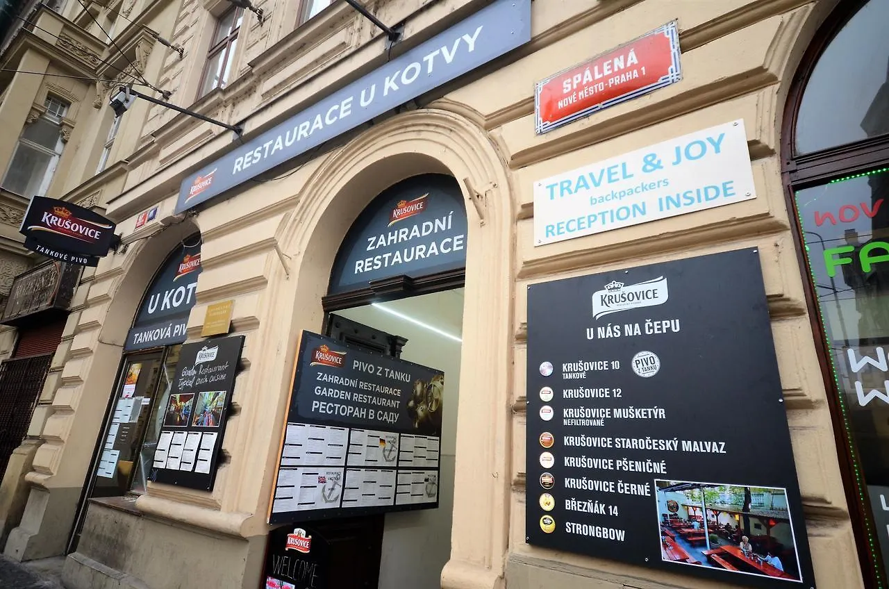 Ostello Travel&Joy Backpackers Praga 0*,