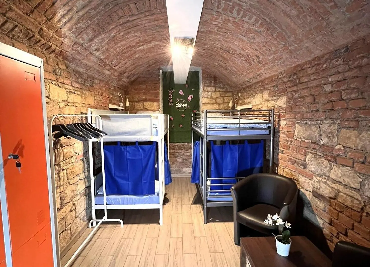 Travel&Joy Backpackers Hostel Prague